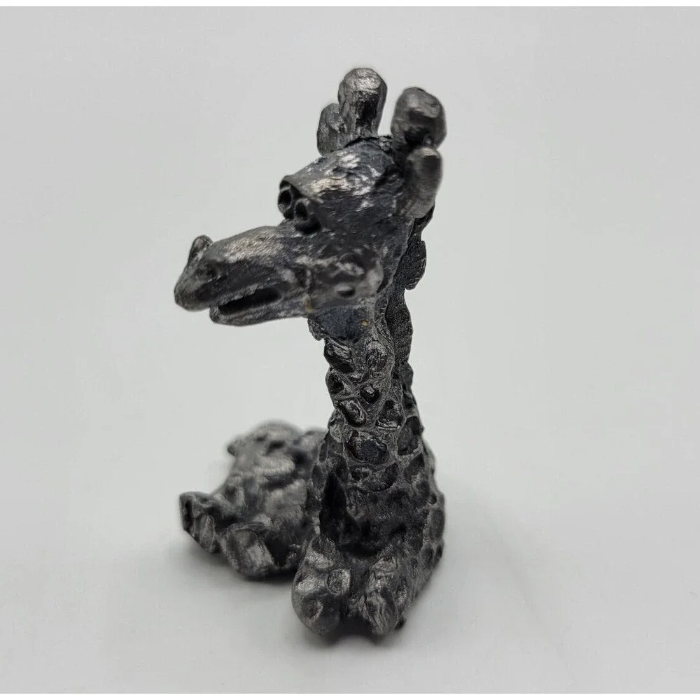 Miniature Pewter Mini Sitting Giraffe Figurine Zoo Wild Animal Home Shelf Decor